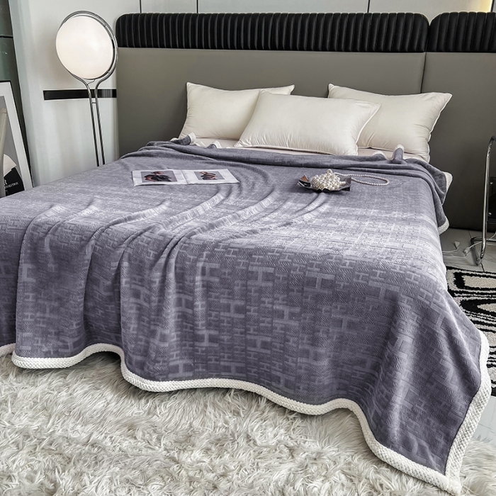 91家纺网 家纺一手货源 找家纺 小米笠 2023新款立体剪花牛奶绒毯 玄紫灰