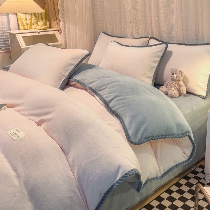 91家纺网 家纺一手货源 找家纺 欧冠 2023新款加厚牛奶绒纯色优雅四件套 优雅-粉灰