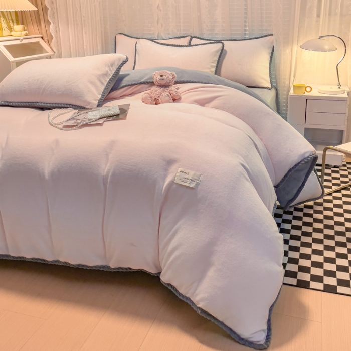 91家纺网 家纺一手货源 找家纺 欧冠 2023新款加厚牛奶绒纯色优雅四件套 优雅-粉灰