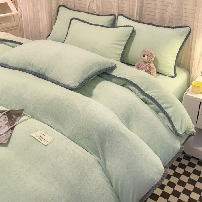 91家纺网 家纺一手货源 找家纺 欧冠 2023新款加厚牛奶绒纯色优雅四件套 优雅-抹茶