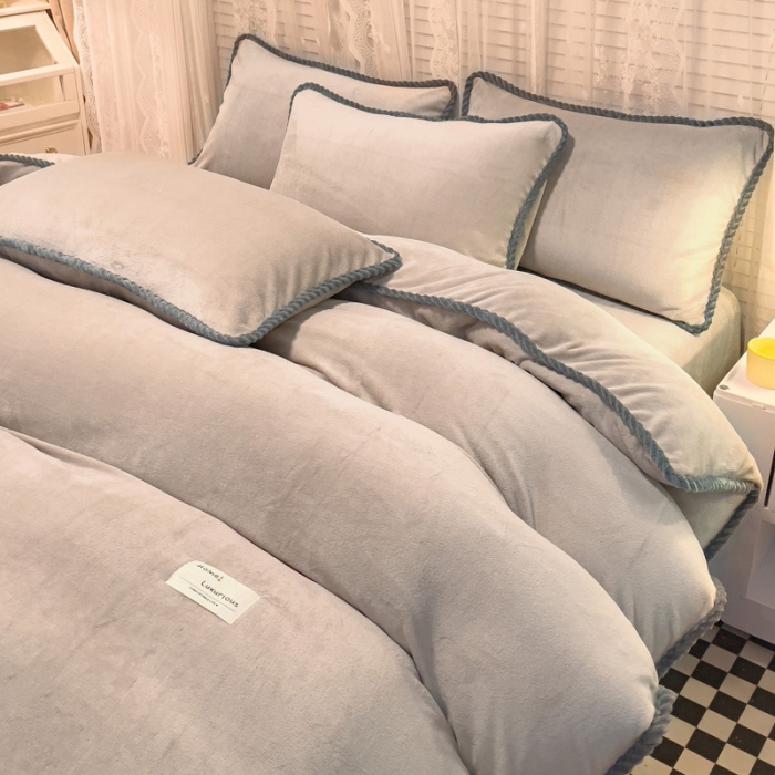 91家纺网 家纺一手货源 找家纺 欧冠 2023新款加厚牛奶绒纯色优雅四件套 优雅-浅驼