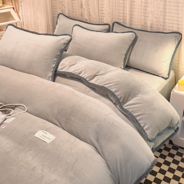 91家纺网 家纺一手货源 找家纺 欧冠 2023新款加厚牛奶绒纯色优雅四件套 优雅-浅驼