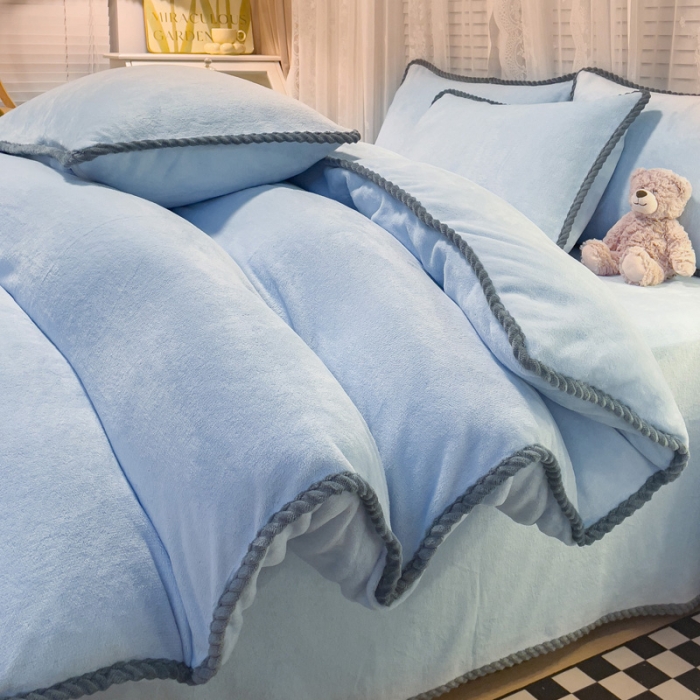 91家纺网 家纺一手货源 找家纺 欧冠 2023新款加厚牛奶绒纯色优雅四件套 优雅-天蓝
