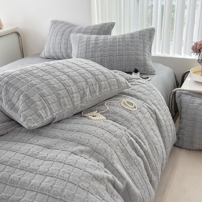 91家纺网 家纺一手货源 找家纺 欧冠 2023秋冬320克兔兔绒四件套 典雅灰