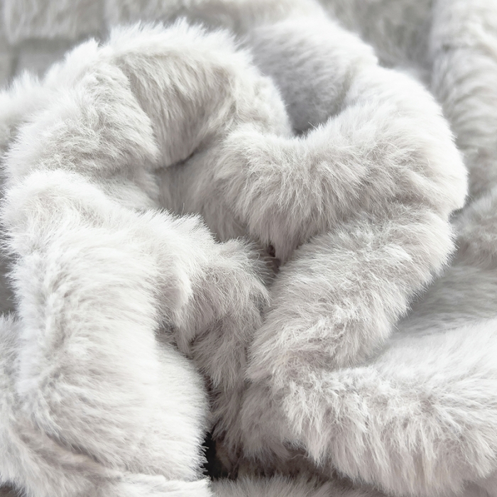 91家纺网 家纺一手货源 找家纺 欧冠 2023秋冬320克兔兔绒四件套 典雅灰