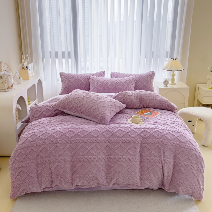 91家纺网 家纺一手货源 找家纺 欧冠  2023秋冬加厚塔芙绒简约款牛奶绒四件套 紫色