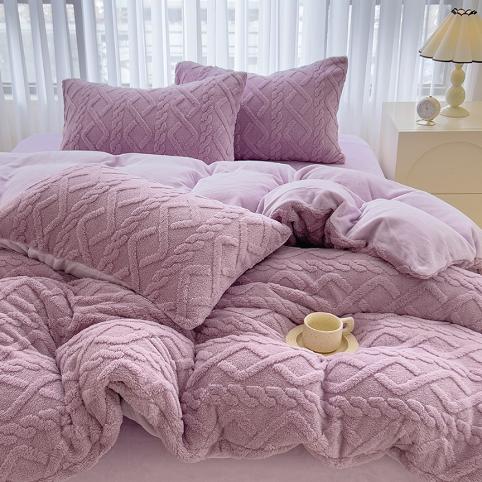 91家纺网 家纺一手货源 找家纺 欧冠  2023秋冬加厚塔芙绒简约款牛奶绒四件套 紫色