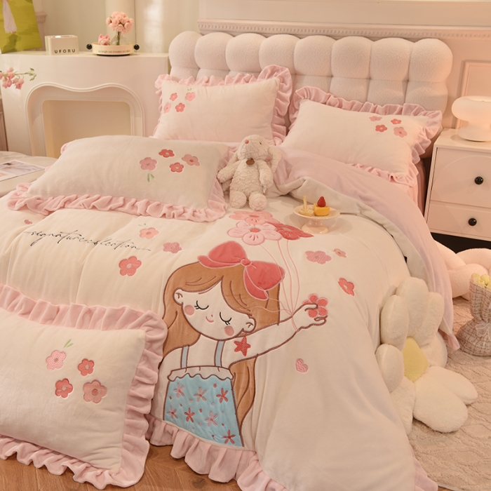 91家纺网 家纺一手货源 找家纺 欧冠 2023新款高档贴布绣甜心公主牛奶绒四件套 甜心公主-粉白