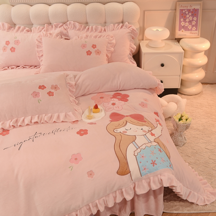 91家纺网 家纺一手货源 找家纺 欧冠 2023新款高档贴布绣甜心公主牛奶绒四件套 甜心公主-粉色