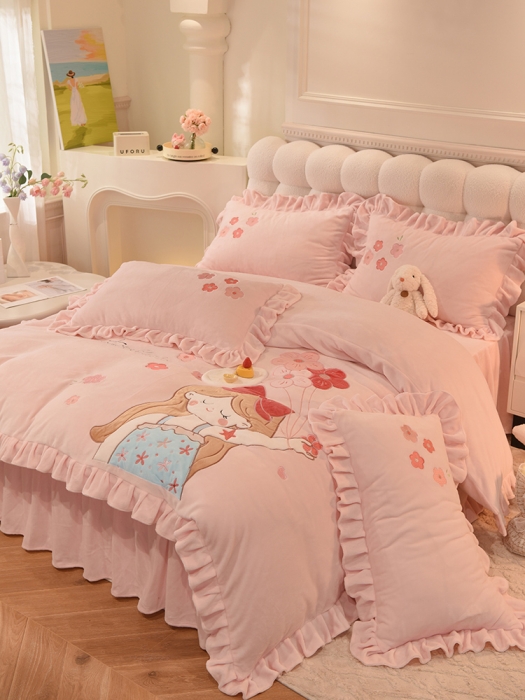 91家纺网 家纺一手货源 找家纺 欧冠 2023新款高档贴布绣甜心公主牛奶绒四件套 甜心公主-粉色