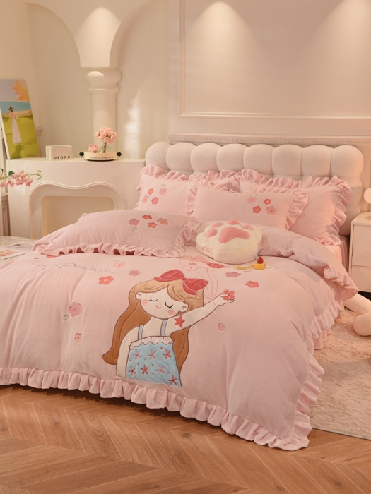 91家纺网 家纺一手货源 找家纺 欧冠 2023新款高档贴布绣甜心公主牛奶绒四件套 甜心公主-粉色