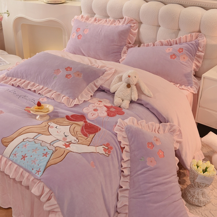 91家纺网 家纺一手货源 找家纺 欧冠 2023新款高档贴布绣甜心公主牛奶绒四件套 甜心公主-粉紫