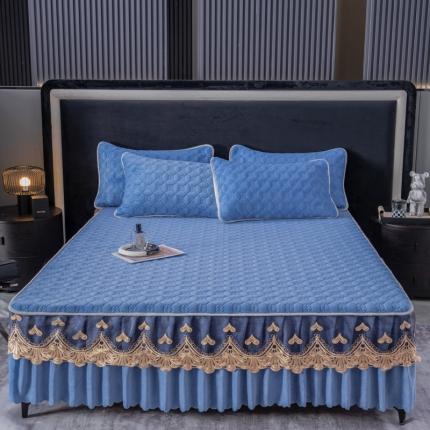 91家纺网 家纺一手货源 找家纺 (总) 布柔 2023新款加厚牛奶绒蕾丝夹棉床裙三件套