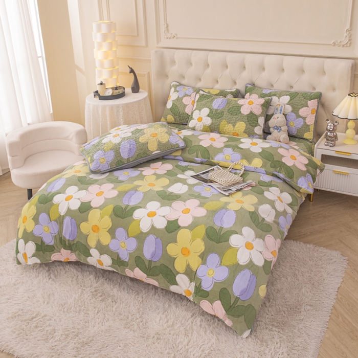 91家纺网 家纺一手货源 找家纺 梓依家纺 2023新款牛奶绒床盖款四件套 繁花入梦