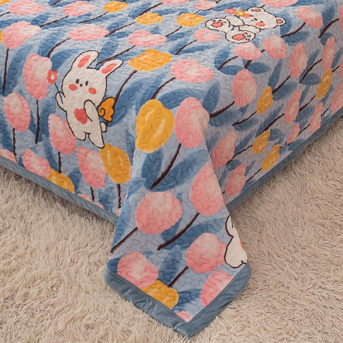 91家纺网 家纺一手货源 找家纺 梓依家纺 2023新款牛奶绒床盖款四件套 花小兔