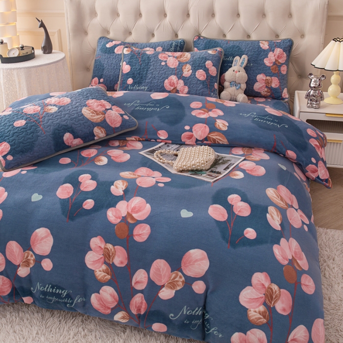 91家纺网 家纺一手货源 找家纺 梓依家纺 2023新款牛奶绒床盖款四件套 静待花开