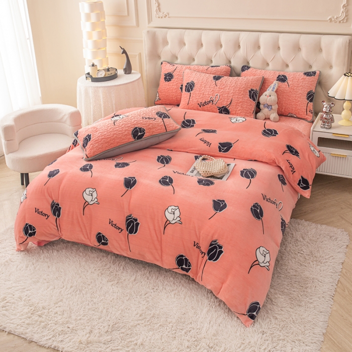 91家纺网 家纺一手货源 找家纺 梓依家纺 2023新款牛奶绒床盖款四件套 热恋-粉