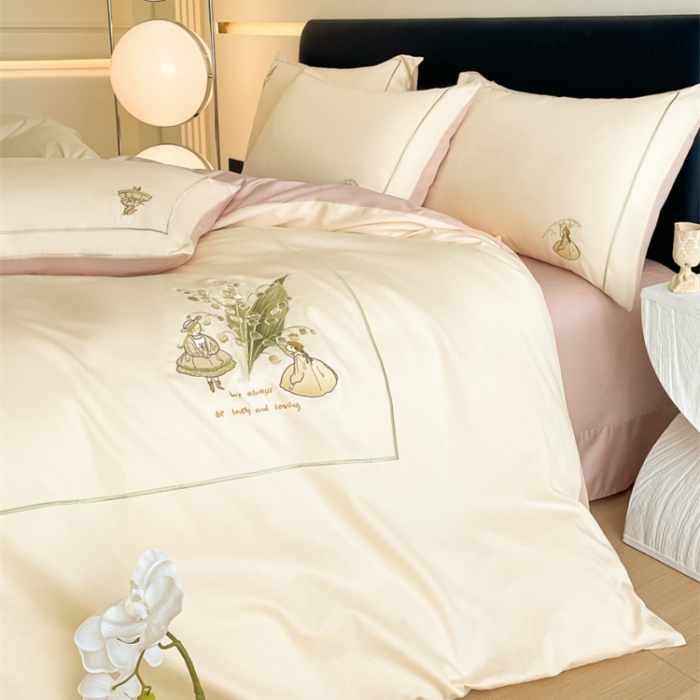 91家纺网 家纺一手货源 找家纺 秀色 100支全棉高支长绒棉四件套北欧ins风轻奢被套纯棉床上用品 铃兰花女孩-奶昔白茱萸粉