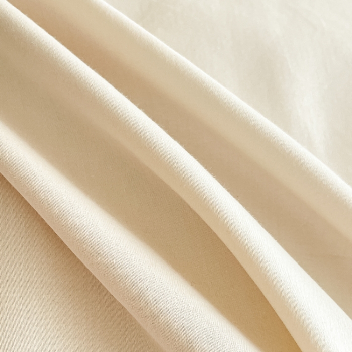 91家纺网 家纺一手货源 找家纺 秀色 100支全棉高支长绒棉四件套北欧ins风轻奢被套纯棉床上用品 铃兰花女孩-奶昔白茱萸粉