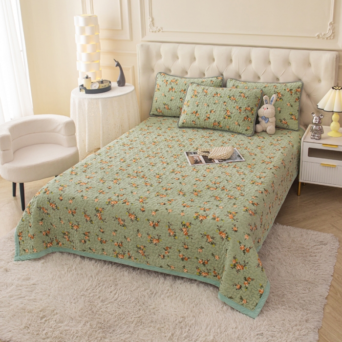 91家纺网 家纺一手货源 找家纺 梓依家纺 2023新款牛奶绒单床盖 芬芳