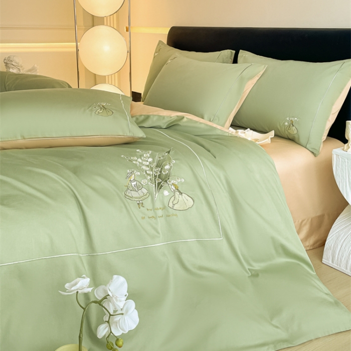 91家纺网 家纺一手货源 找家纺 秀色 100支全棉高支长绒棉四件套北欧ins风轻奢被套纯棉床上用品 铃兰花女孩-山栀茶香槟金