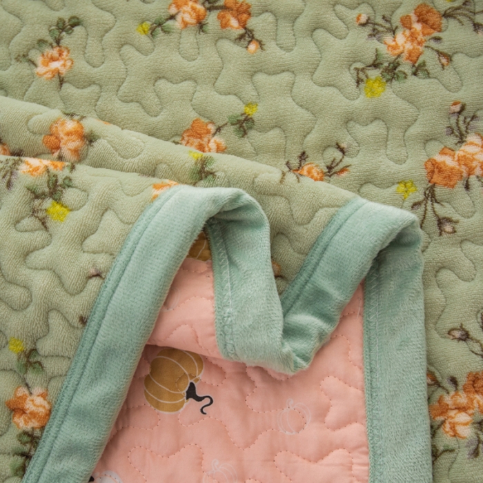 91家纺网 家纺一手货源 找家纺 梓依家纺 2023新款牛奶绒单床盖 芬芳