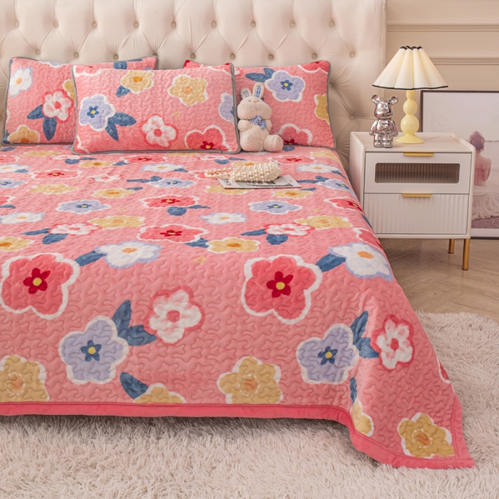 91家纺网 家纺一手货源 找家纺 梓依家纺 2023新款牛奶绒单床盖 花海