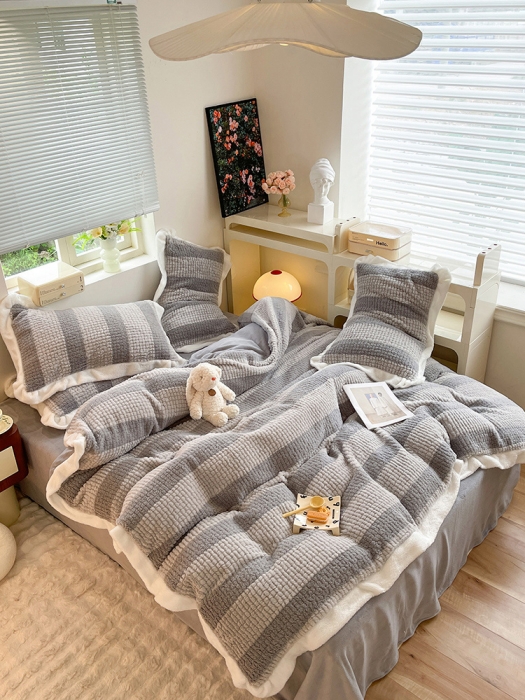 91家纺网 家纺一手货源 找家纺 欧冠 2023新款泰迪绒兔绒牛奶绒四件套