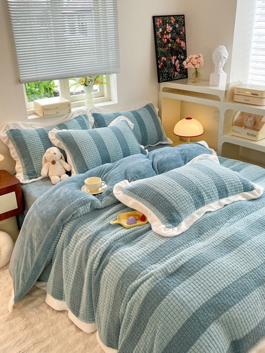 91家纺网 家纺一手货源 找家纺 欧冠 2023新款泰迪绒兔绒牛奶绒四件套 泰迪绒-湖绿