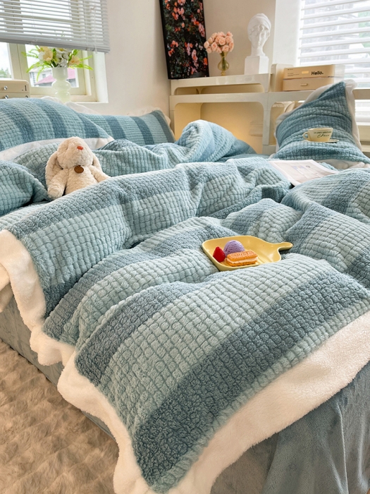 91家纺网 家纺一手货源 找家纺 欧冠 2023新款泰迪绒兔绒牛奶绒四件套 泰迪绒-湖绿