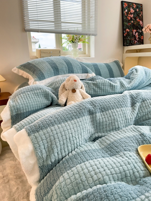 91家纺网 家纺一手货源 找家纺 欧冠 2023新款泰迪绒兔绒牛奶绒四件套 泰迪绒-湖绿