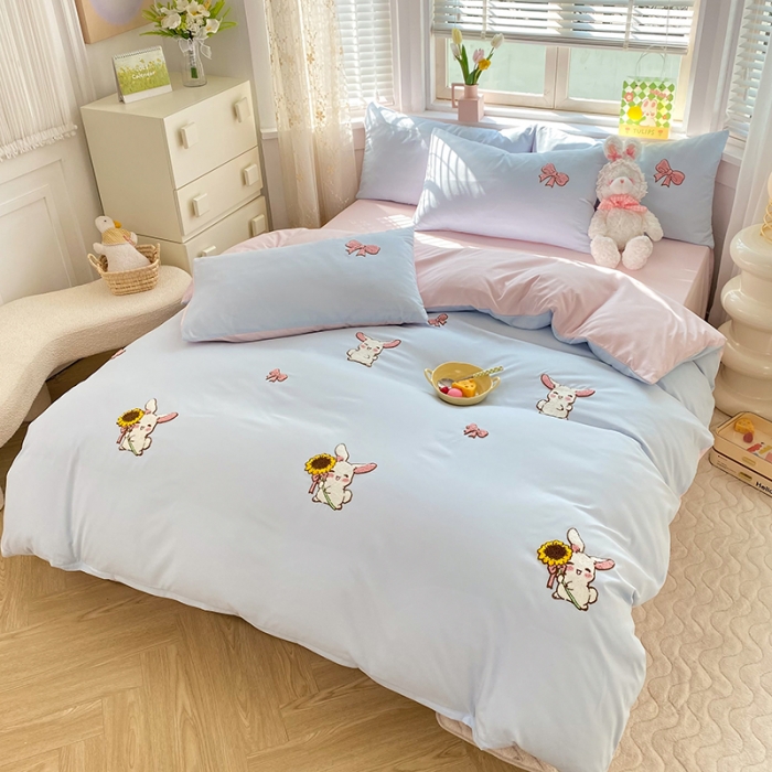 91家纺网 家纺一手货源 找家纺 欧冠 2023新款秋冬保暖专版水洗棉麻毛巾绣四件套 兔宝贝-兰