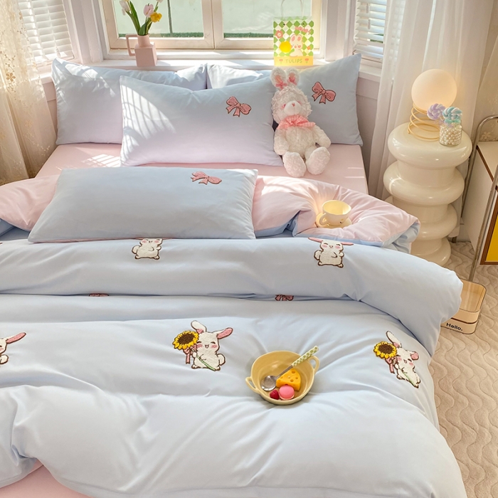 91家纺网 家纺一手货源 找家纺 欧冠 2023新款秋冬保暖专版水洗棉麻毛巾绣四件套 兔宝贝-兰