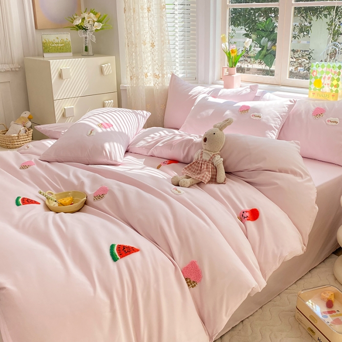 91家纺网 家纺一手货源 找家纺 欧冠 2023新款秋冬保暖专版水洗棉麻毛巾绣四件套 西瓜