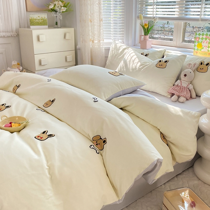 91家纺网 家纺一手货源 找家纺 欧冠 2023新款秋冬保暖专版水洗棉麻毛巾绣四件套 小狗