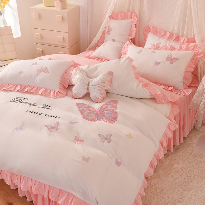 91家纺网 家纺一手货源 找家纺 欧冠 2023新款秋冬保暖云锦棉刺绣花边羽蝶系列四件套 羽蝶-白玉