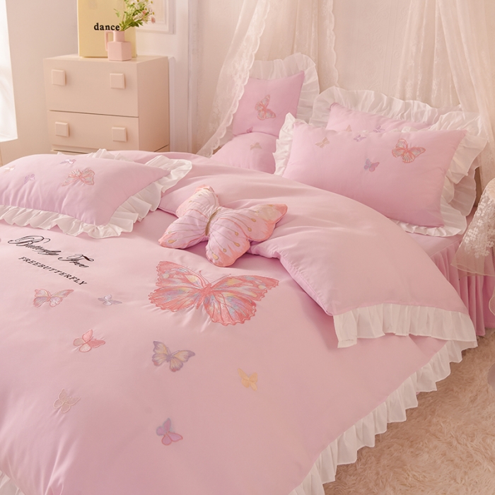 91家纺网 家纺一手货源 找家纺 欧冠 2023新款秋冬保暖云锦棉刺绣花边羽蝶系列四件套 羽蝶-粉色