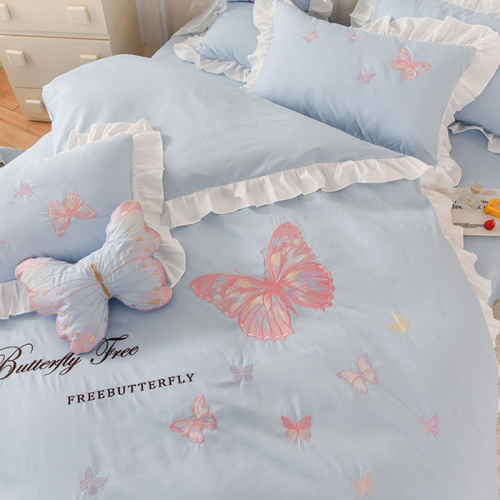 91家纺网 家纺一手货源 找家纺 欧冠 2023新款秋冬保暖云锦棉刺绣花边羽蝶系列四件套 羽蝶-慕蓝