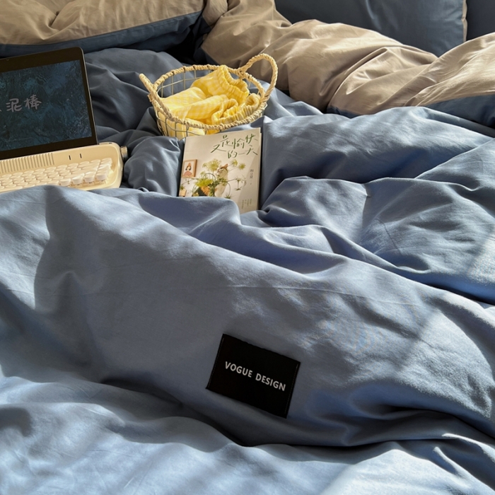 91家纺网 家纺一手货源 找家纺 百亿莱 2024新款全棉无印风水洗棉学生宿舍三件套四件套 格调蓝+摩卡灰
