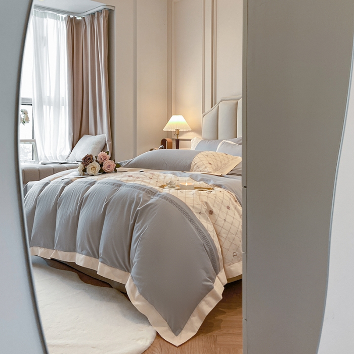 91家纺网 家纺一手货源 找家纺 欧冠 2023秋冬保暖60S全棉刺绣拼接菲曼系列四件套 菲曼-淡雅灰