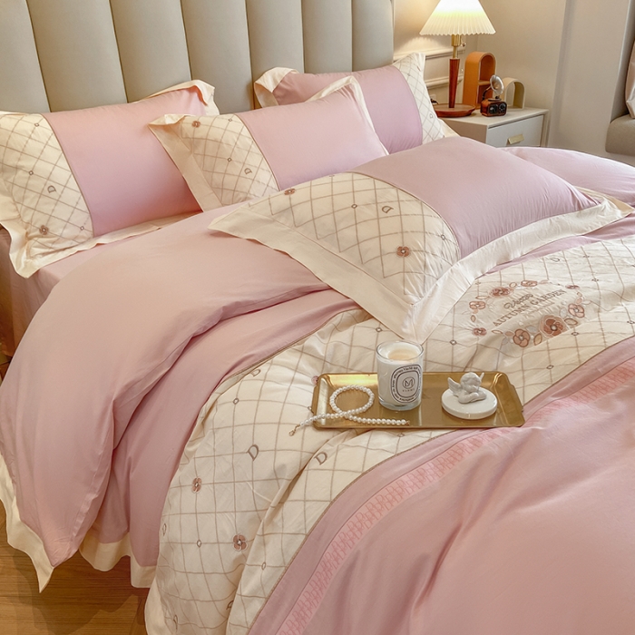 91家纺网 家纺一手货源 找家纺 欧冠 2023秋冬保暖60S全棉刺绣拼接菲曼系列四件套 菲曼-香芋紫