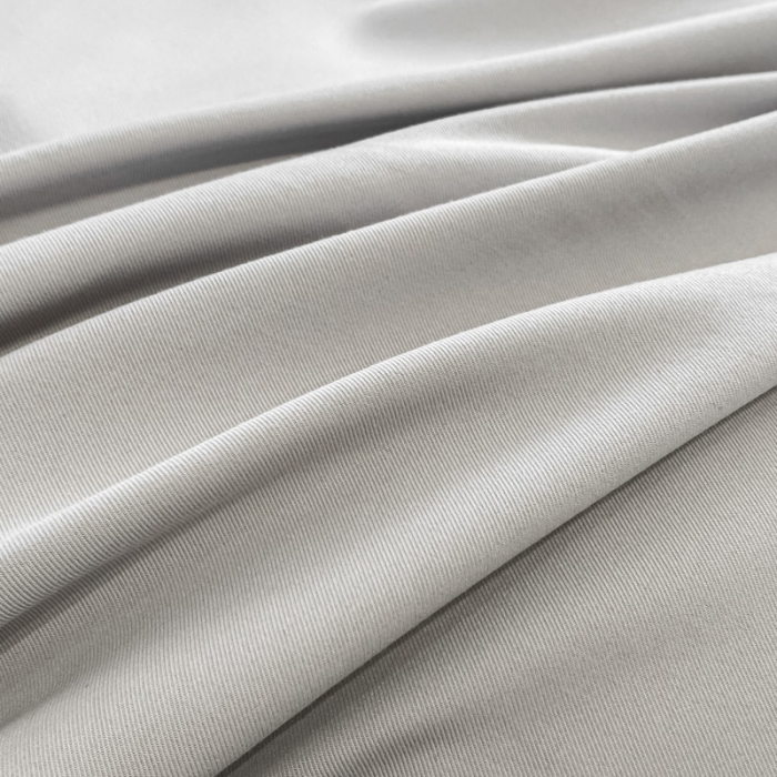 91家纺网 家纺一手货源 找家纺 欧冠 2023新款秋冬保暖锦绣棉简约绣花艾莎系列四件套 艾莎-浅灰