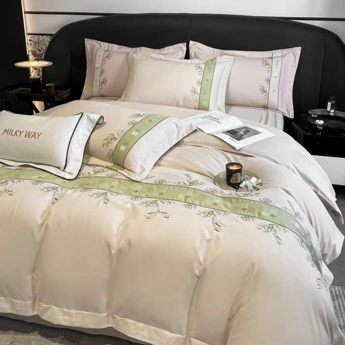 91家纺网 家纺一手货源 找家纺 欧冠 2023新款秋冬保暖锦绣棉简约绣花艾莎系列四件套 艾莎-香槟