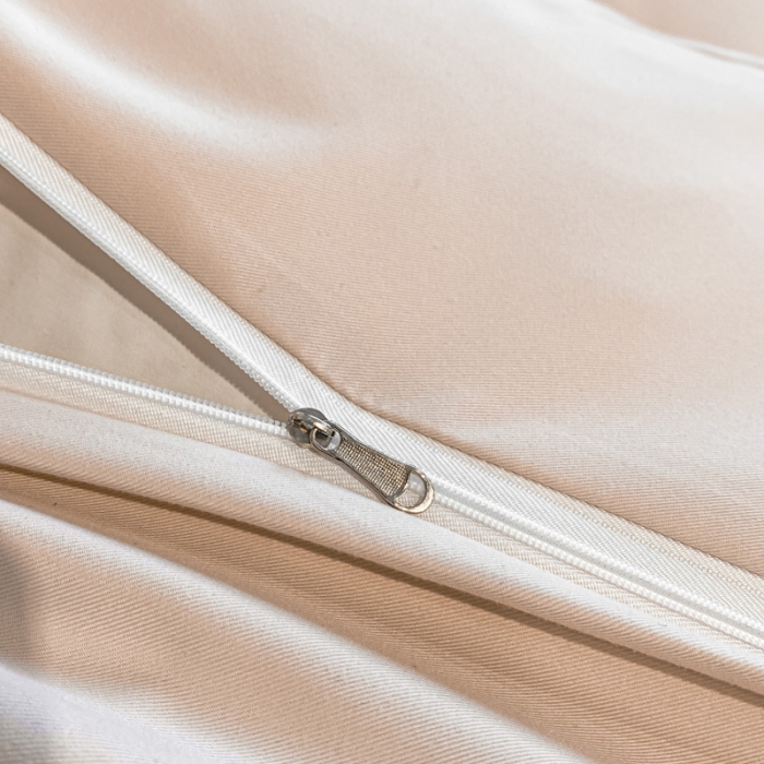 91家纺网 家纺一手货源 找家纺 （总）欧冠 2023新款秋冬保暖锦绣棉简约绣花艾莎系列四件套