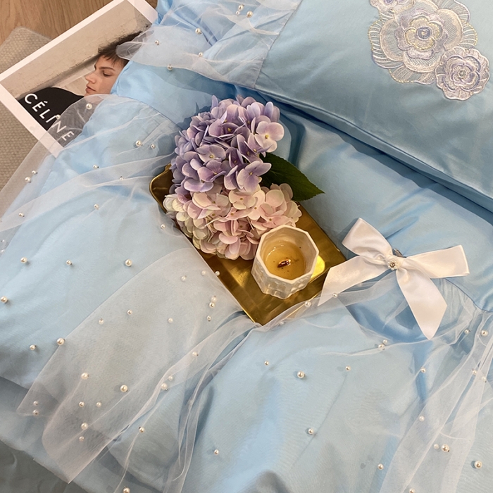 91家纺网 家纺一手货源 找家纺 欧冠 2023新款秋冬保暖60S全棉蕾丝刺绣丽丽贝尔系列四件套 马卡龙蓝