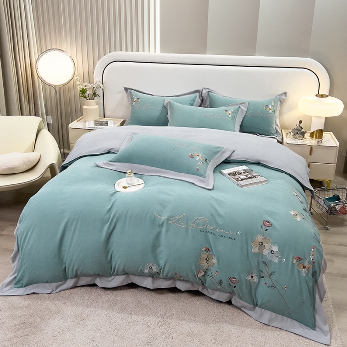 91家纺网 家纺一手货源 找家纺 （总）欧冠 2023新款秋冬保暖云锦棉刺绣宽边盛夏光年系列四件套