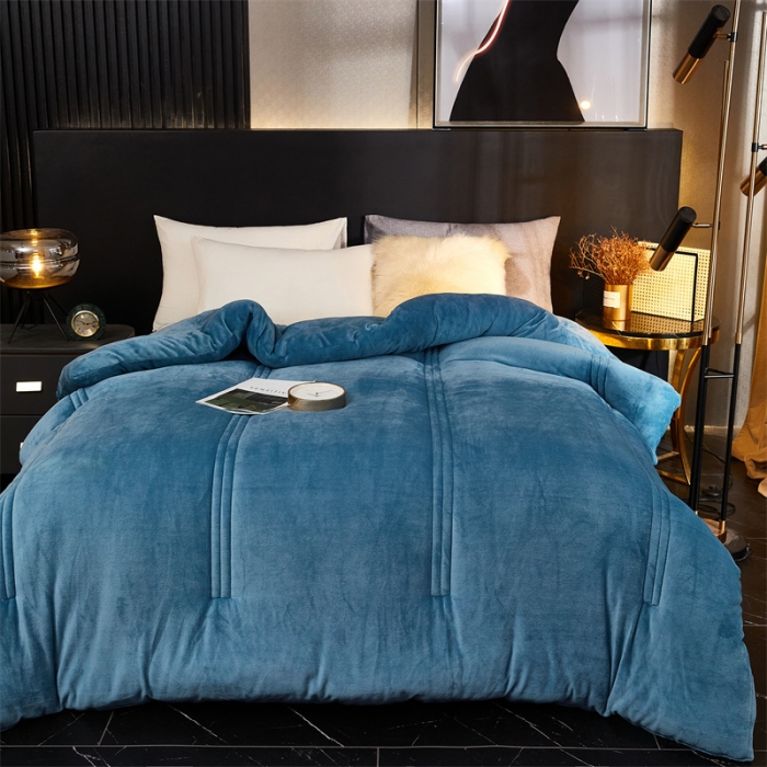 91家纺网 家纺一手货源 找家纺 钰博 2023新款双面牛奶绒大豆养 颜被 宝蓝色