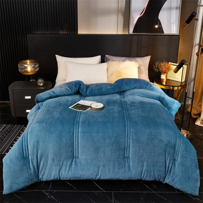 91家纺网 家纺一手货源 找家纺 钰博 2023新款双面牛奶绒大豆养 颜被 宝蓝色