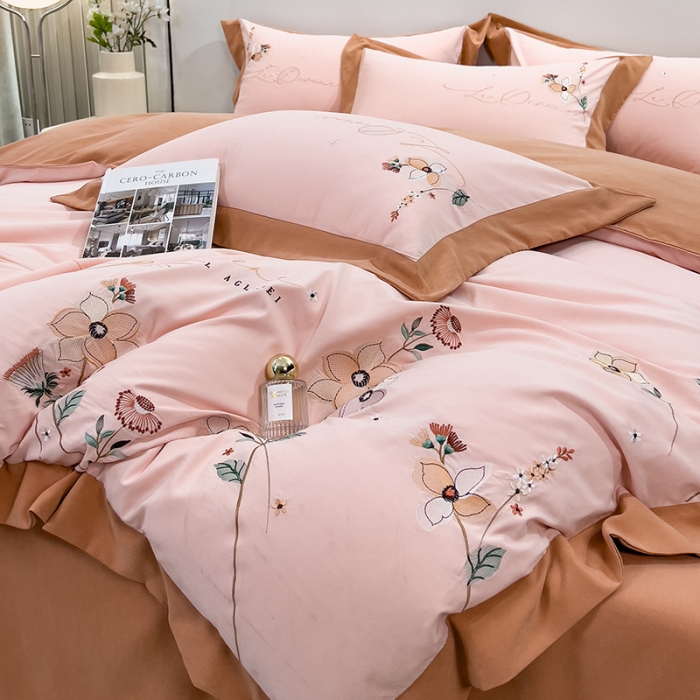 91家纺网 家纺一手货源 找家纺 欧冠 2023新款秋冬保暖云锦棉刺绣宽边盛夏光年系列四件套 盛夏光年-玉色