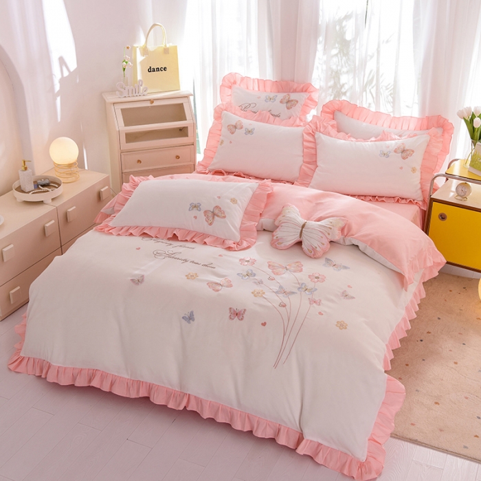 91家纺网 家纺一手货源 找家纺 欧冠 2023新款秋冬保暖云锦棉刺绣花边春卉系列四件套 春卉-白玉